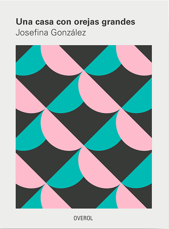 UNA CASA CON OREJAS GRANDES